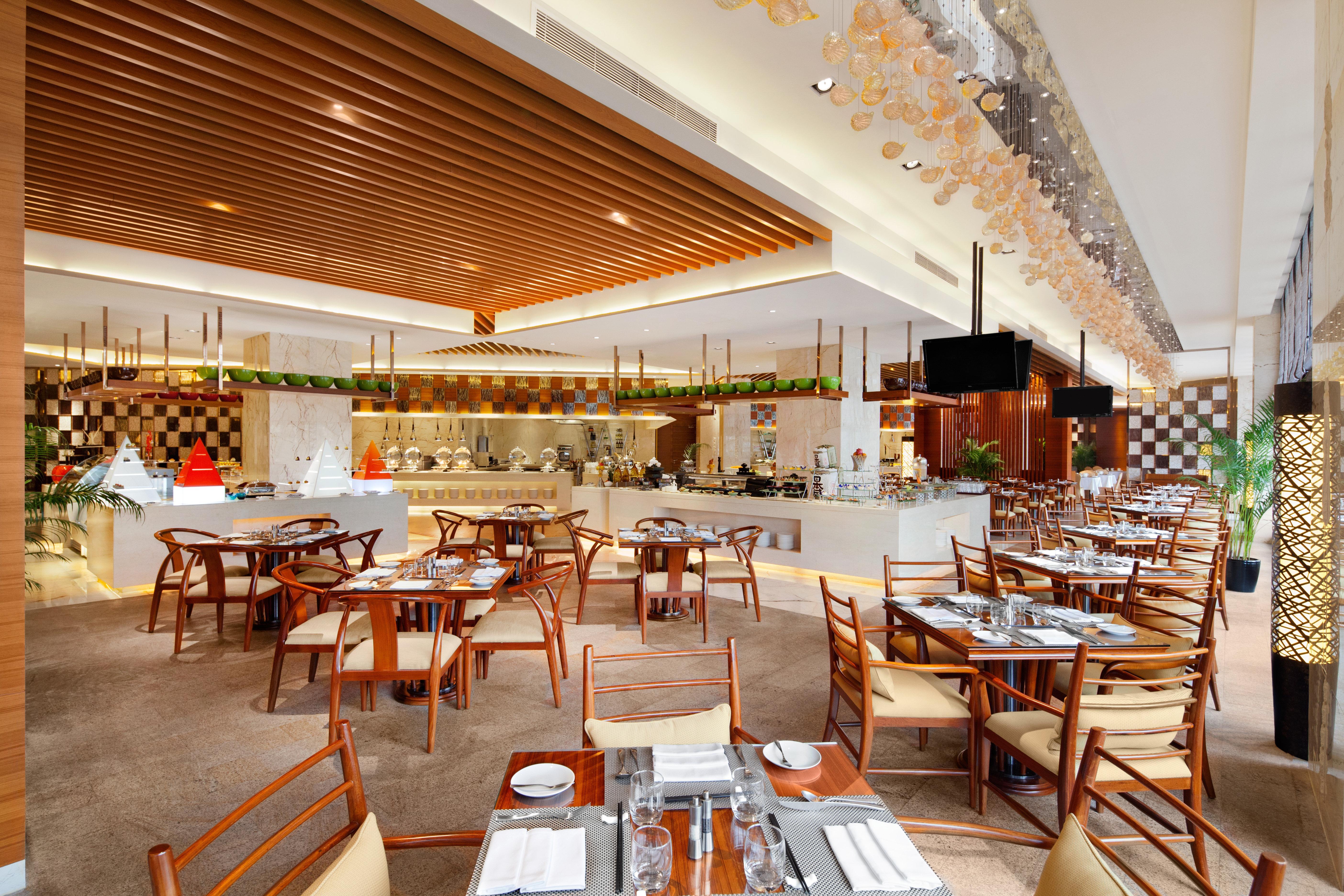 Crowne Plaza Sanya City Center By Ihg Bagian luar foto