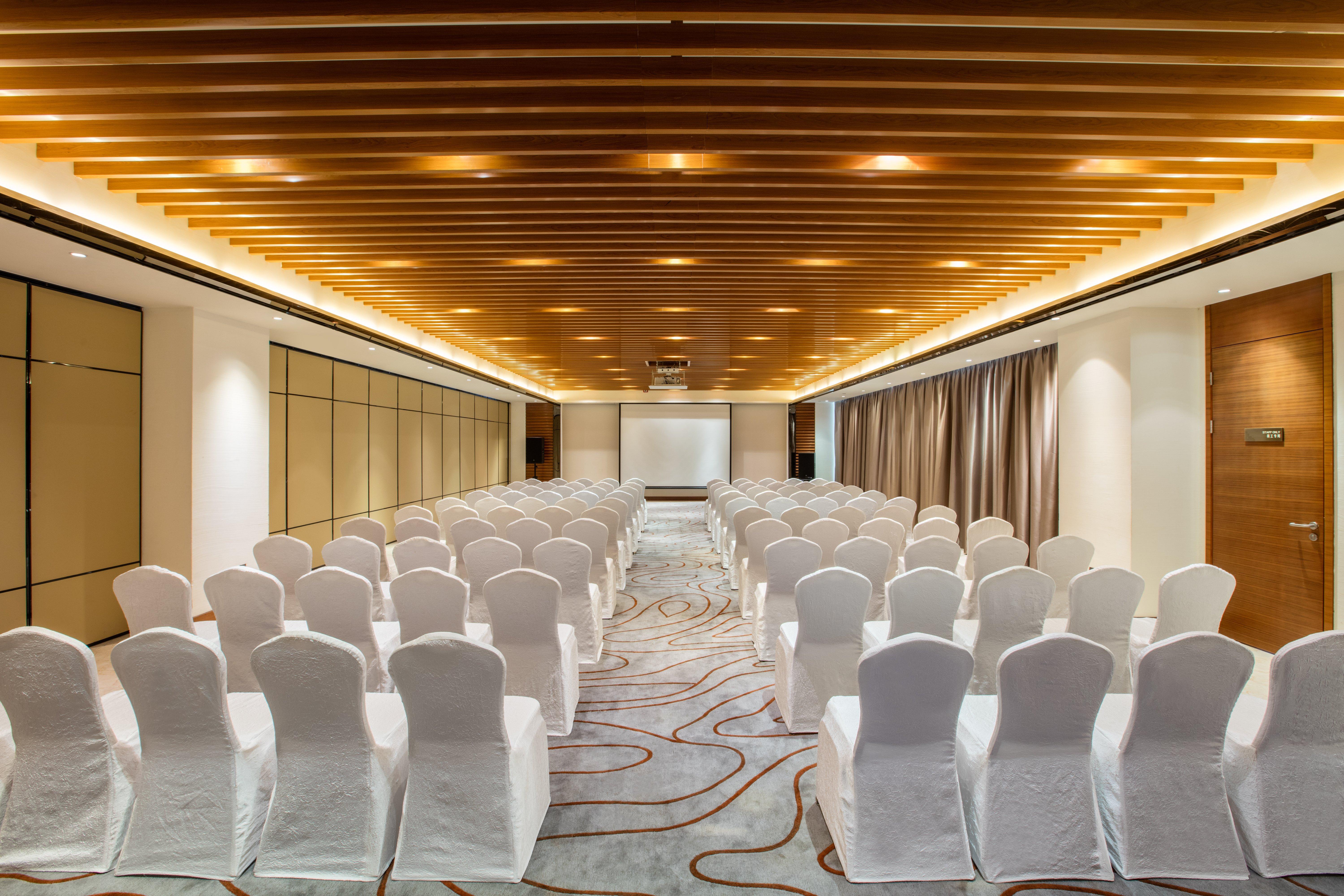 Crowne Plaza Sanya City Center By Ihg Bagian luar foto