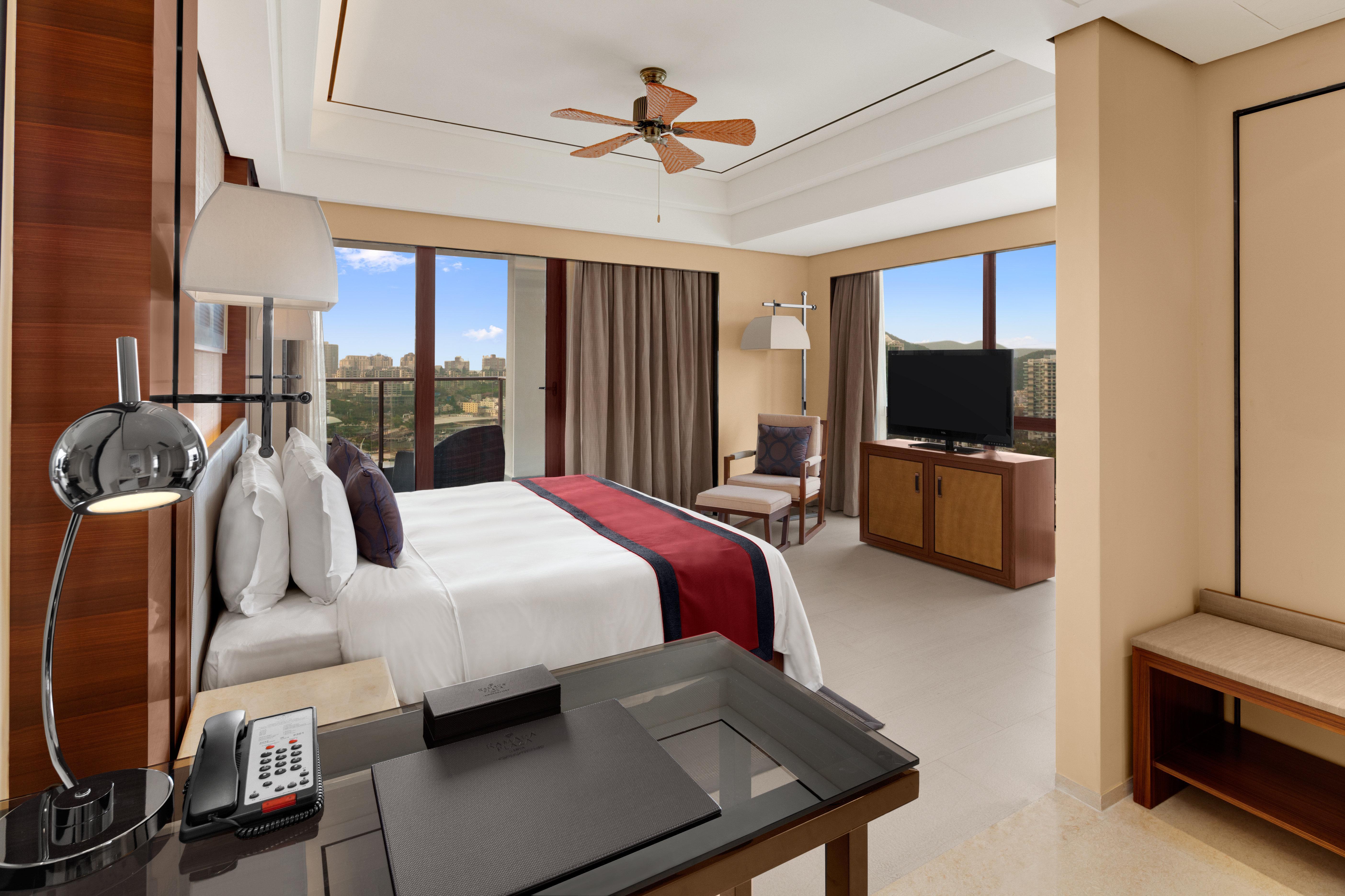 Crowne Plaza Sanya City Center By Ihg Bagian luar foto